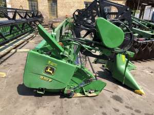   9  John Deere 930 -  1