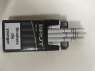   :   Brut (white, black) demi