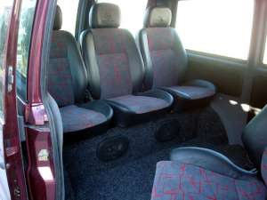   Mercedes Vito    -  1
