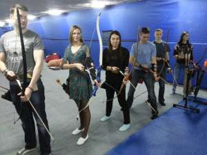   "y",    - Archery  (, , ) -  1