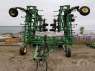   : John Deere 2200   