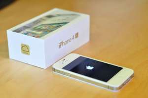 �� �������: Apple iPhone 4S 16GB/32GB/64GB, (����� � ������), Apple iPad 2 (Wi-Fi + 3G) - ����������� 1
