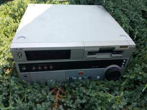 ��������������� dvcam, dv, mini dv Sony DSR-1800AP - ����������� 1